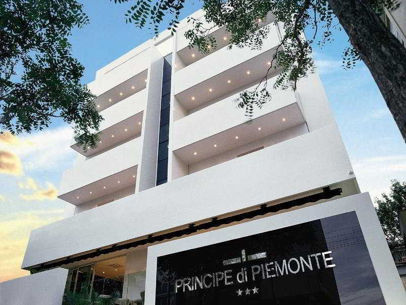 רימיני Hotel Principe Di Piemonte מראה חיצוני תמונה